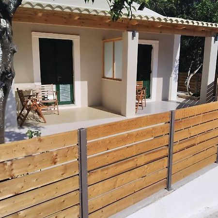 Manganas Studios Paleokastritsa Luaran gambar