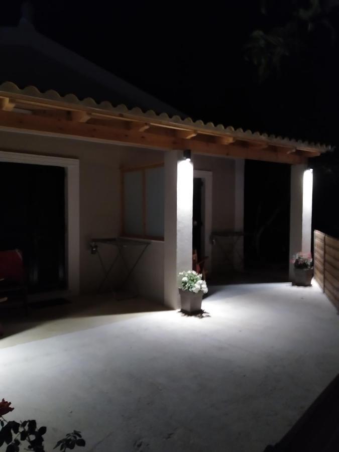Manganas Studios Paleokastritsa Luaran gambar